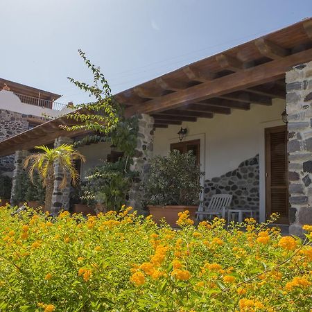 Hotel Residence Acquacalda ليباري المظهر الخارجي الصورة