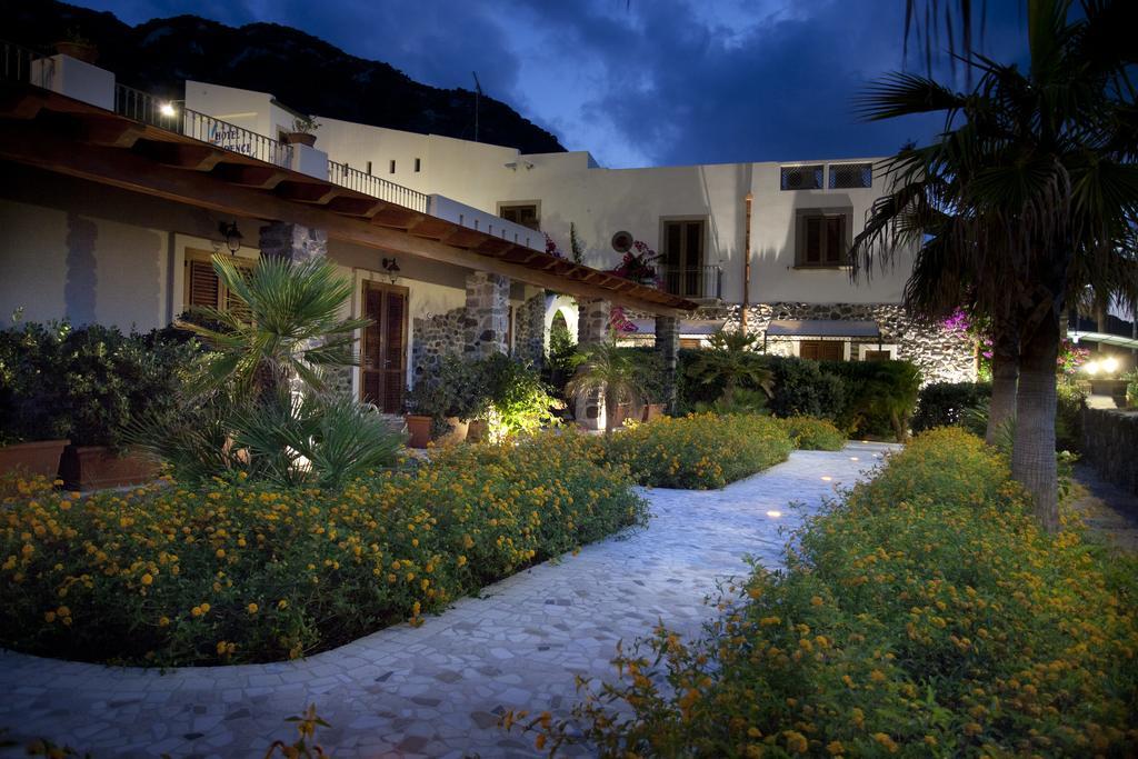 Hotel Residence Acquacalda ليباري المظهر الخارجي الصورة