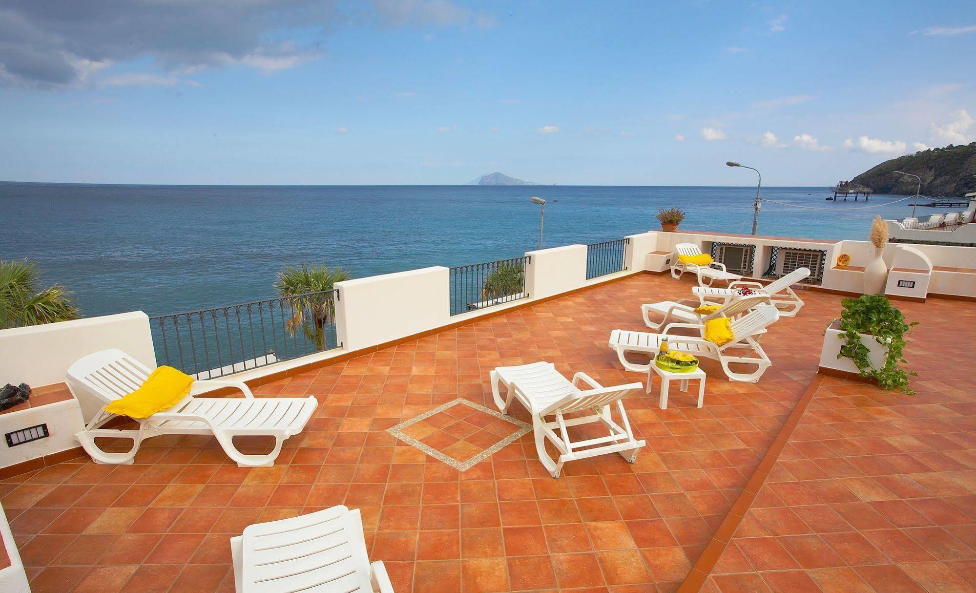 Hotel Residence Acquacalda ليباري المظهر الخارجي الصورة