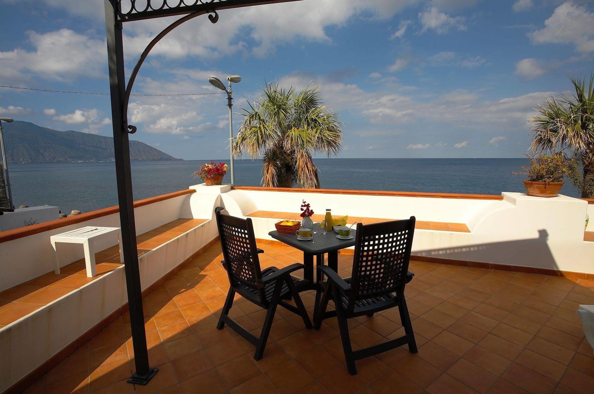 Hotel Residence Acquacalda ليباري المظهر الخارجي الصورة